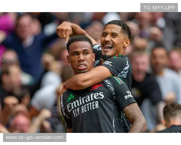 国米4-1凯旋!劳塔罗闪耀,欧冠四连胜铸就传奇! 国米4-1凯旋!劳塔罗闪耀,欧冠四连胜铸就传奇!