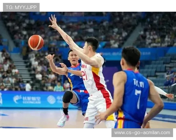 CBA球员隔扣对手引全队沸腾——这一次，篮球场上的激情燃烧